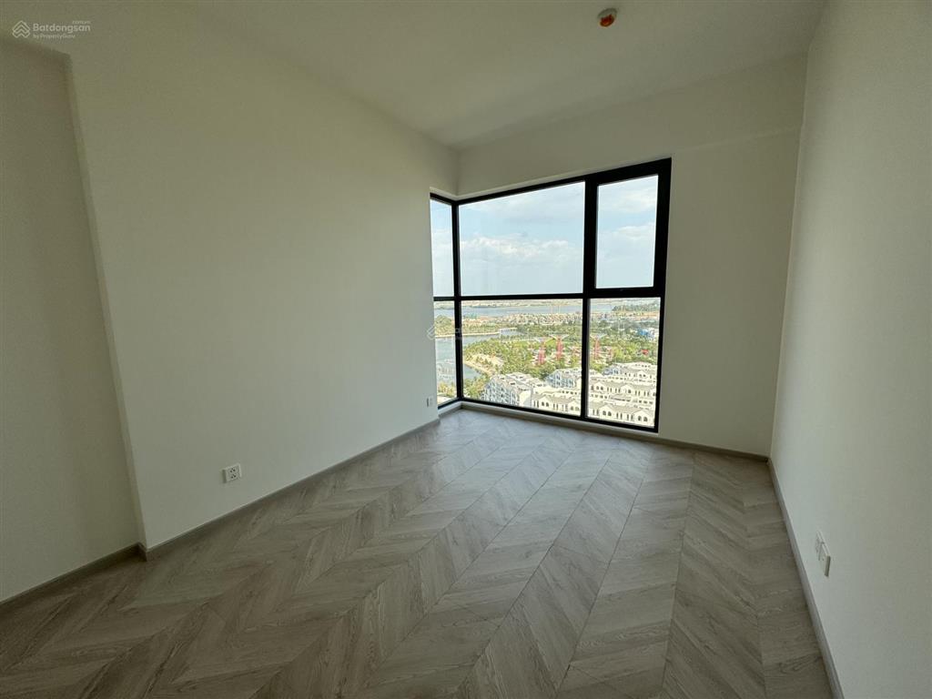 Cho thuê 3pn view trực diện công viên 36ha ở masteri tại vinhomes grand park quận 9