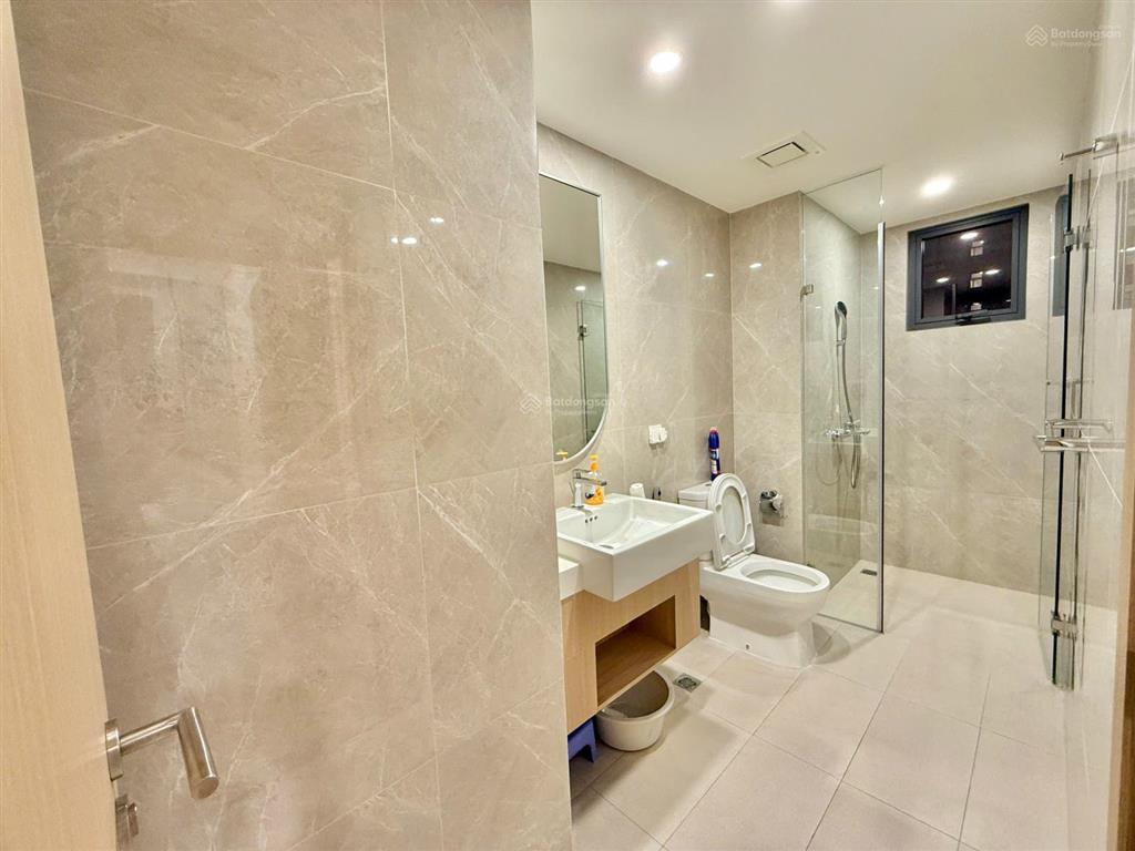 Cho thuê căn hộ vinhomes 3pn luxury đầy đủ tiện nghi, chỉ cần xách vali là có thể ở ngay 24tr/th