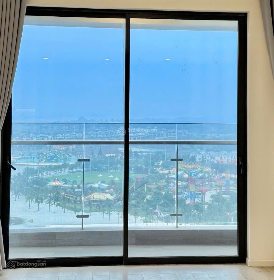 Cho thuê căn hộ vinhomes 3pn luxury đầy đủ tiện nghi, chỉ cần xách vali là có thể ở ngay 24tr/th