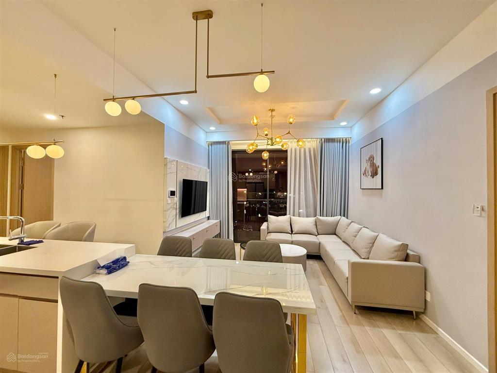 Cho thuê căn hộ vinhomes 3pn luxury đầy đủ tiện nghi, chỉ cần xách vali là có thể ở ngay 24tr/th