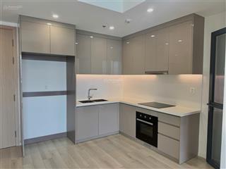 Chính chủ gửi bán nhanh 1pn view hồ bơi masteri giá chỉ 3tỷ8 btp tại vinhomes grand park quận 9