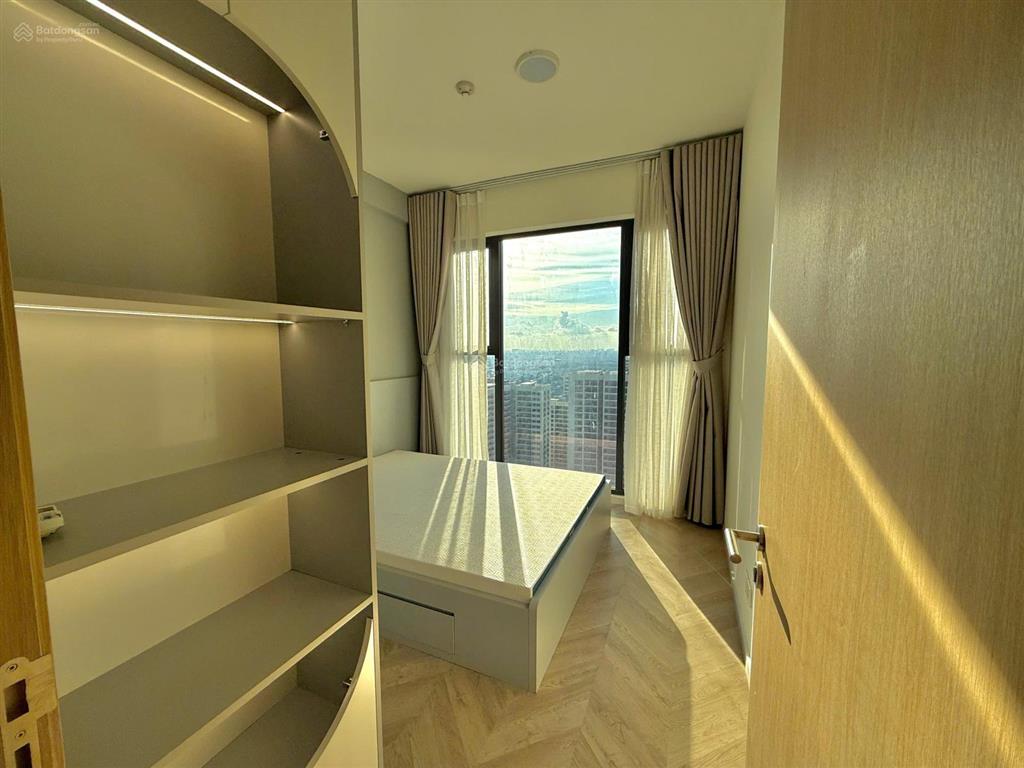 Chính chủ bán nhanh 2pn hai view trực diện công viên full nội thất giá chỉ 5,8 tỷ tại masteri