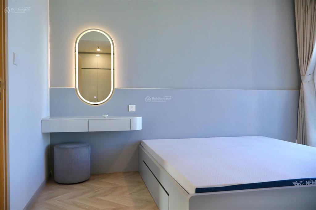 Chính chủ bán nhanh 2pn hai view trực diện công viên full nội thất giá chỉ 5,8 tỷ tại masteri