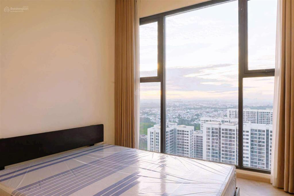 Chính chủ bán nhanh 2pn hai view trực diện công viên full nội thất giá chỉ 5,8 tỷ tại masteri