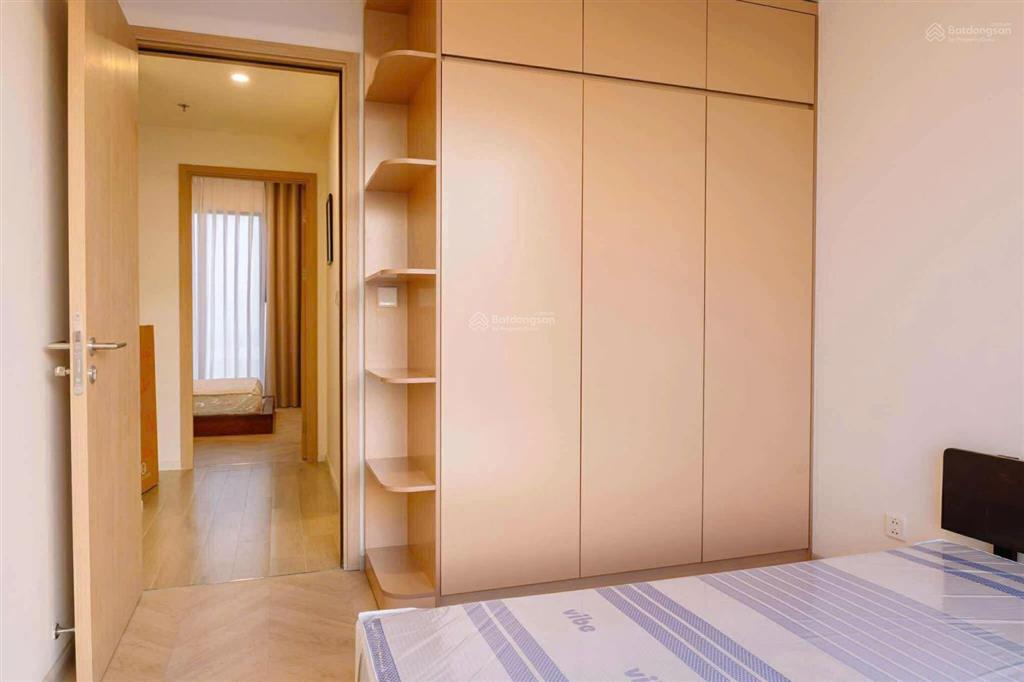 Chính chủ bán nhanh 2pn hai view trực diện công viên full nội thất giá chỉ 5,8 tỷ tại masteri