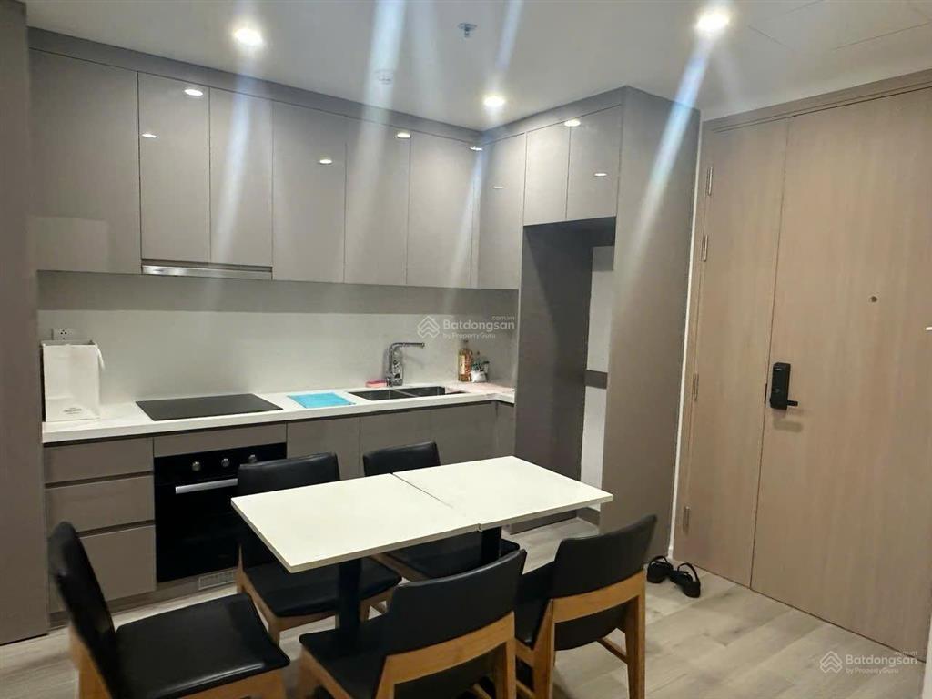 Chính chủ bán nhanh 1pn + (layout 2pn1wc) masteri giá chỉ 3tỷ800 btp tại vinhomes grand park quận 9