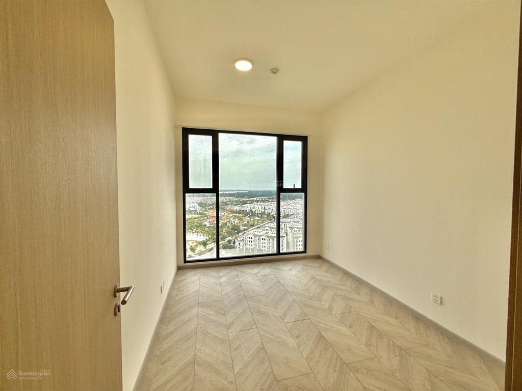 Chính chủ bán căn 3pn view trực diện công viên 36ha kế cận vincom giá 9 tỷ 4 masteri centre point