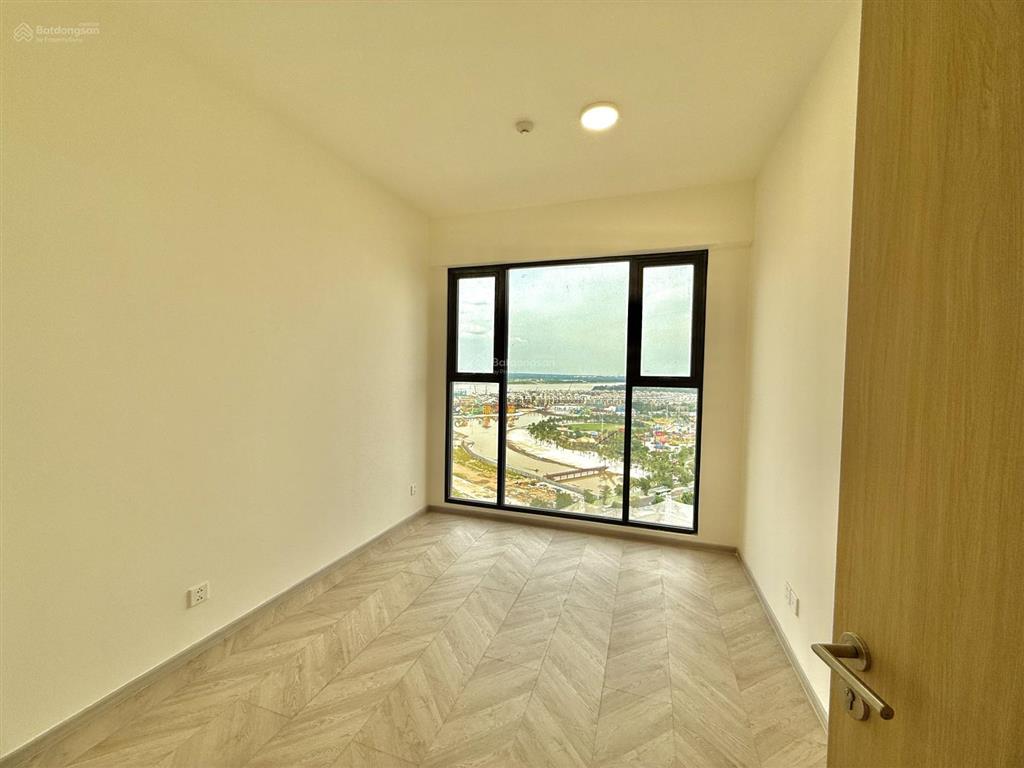 Chính chủ bán căn 3pn view trực diện công viên 36ha kế cận vincom giá 9 tỷ 4 masteri centre point