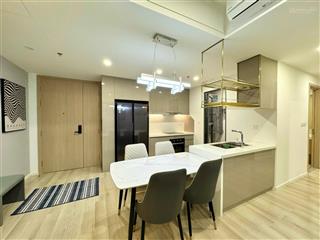 Chính chủ bán nhanh 2pn 5tỷ2 btp full nội thất luxury masteri vinhomes grand park quận 9