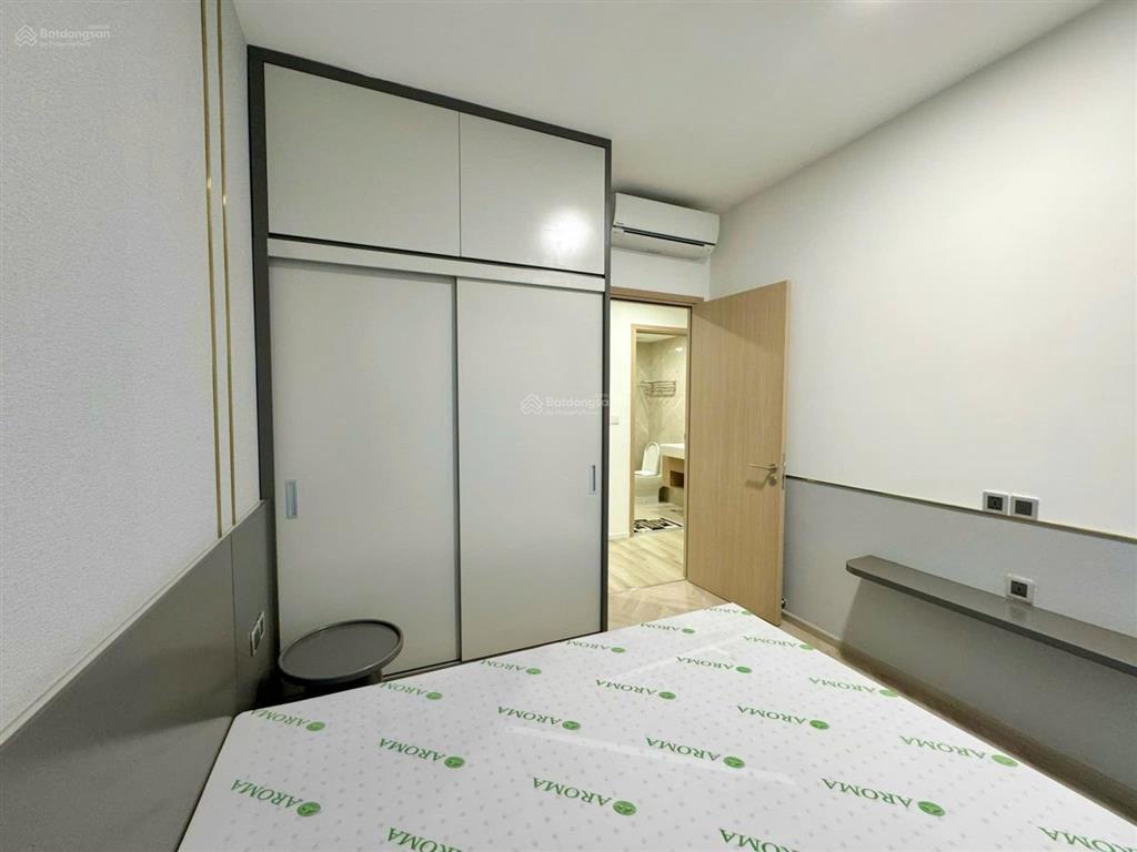 Chính chủ bán nhanh 2pn 5tỷ2 btp full nội thất luxury masteri vinhomes grand park quận 9