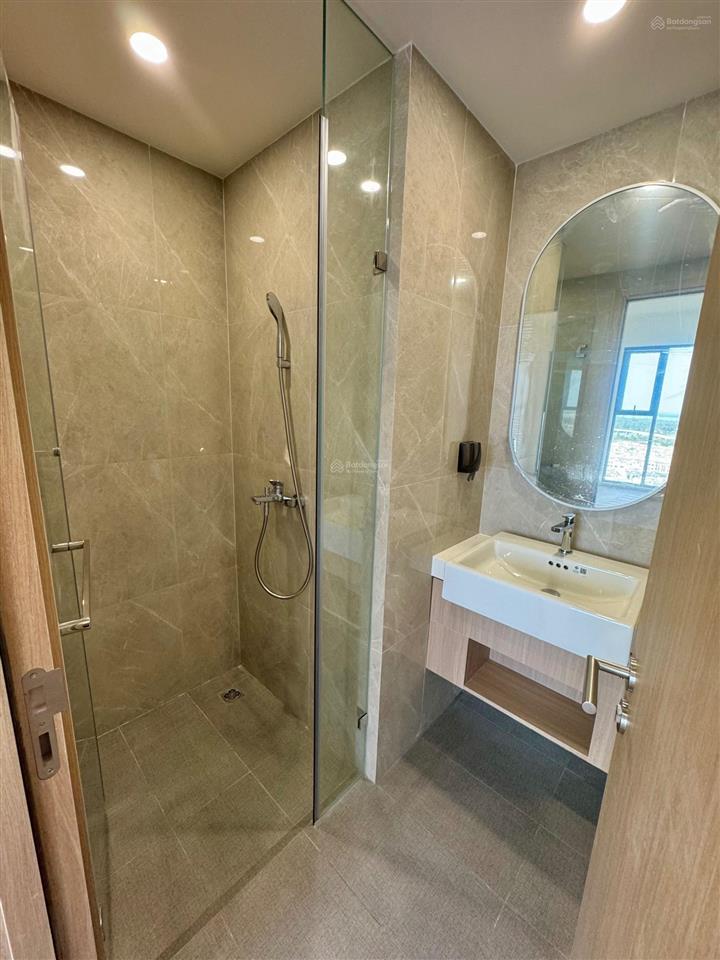 Chính chủ cần bán gấp 3pn2wc view công viên 36ha giá 8tỷ6 bao thuê phí tại masteri centre point