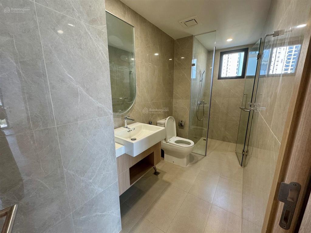 Chính chủ cần bán gấp 3pn2wc view công viên 36ha giá 8tỷ6 bao thuê phí tại masteri centre point