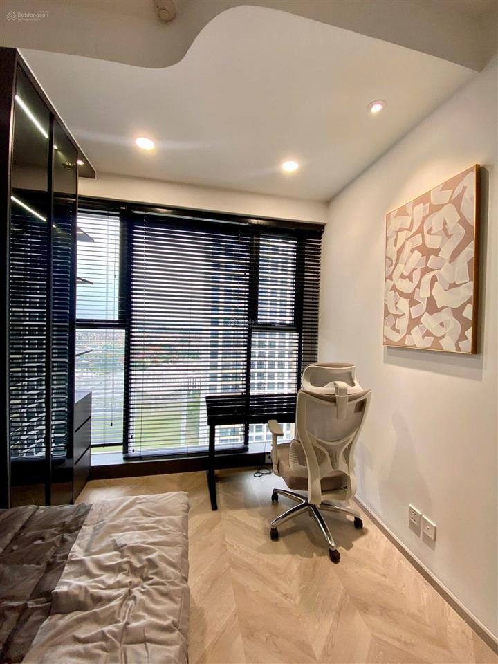 Bán nhanh 2pn view trực diện công viên 36ha full nội thất luxury tại masteri vinhomes grand park q9