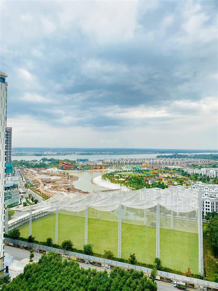 Bán nhanh 2pn view trực diện công viên 36ha full nội thất luxury tại masteri vinhomes grand park q9