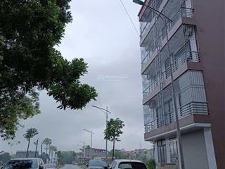 Gia đình mình cần bán nhanh tòa căn hộ dịch vụ tại đường nguyễn văn cừ  phủ lý  hà nam.