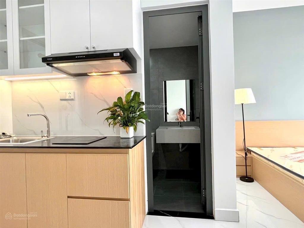 Chính chủ bán chdv yên lãng, 92m2x22pkk, thang máy, 7m ra phố, ô tô đỗ cửa, dt 110tr/th, pccc