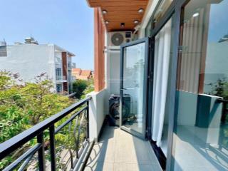 Chính chủ bán chdv yên lãng, 92m2x22pkk, thang máy, 7m ra phố, ô tô đỗ cửa, dt 110tr/th, pccc