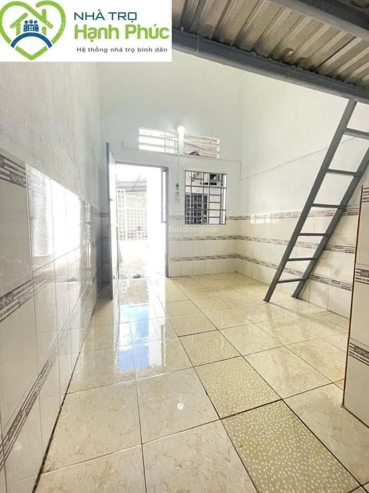 Phòng trọ cao cấp, gác cao ngay đường đình phòng phú gần cao đẳng công thương quận 9