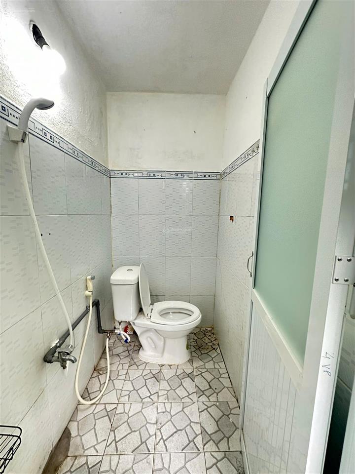 Cho thuê phòng trọ cực thoáng, có gác cao gần trường kinh tế luật  đh ngân hàng