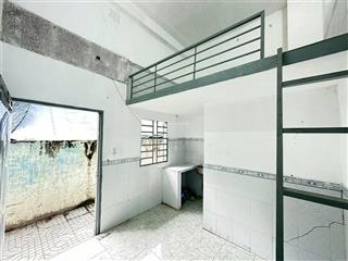 Cho thuê phòng trọ cực thoáng, có gác cao gần trường kinh tế luật