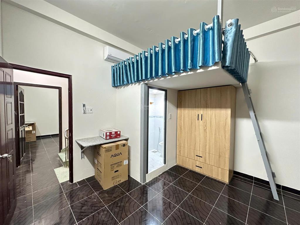 Cho thuê căn duplex mới xây full nội thất ngay trường đại học công thương