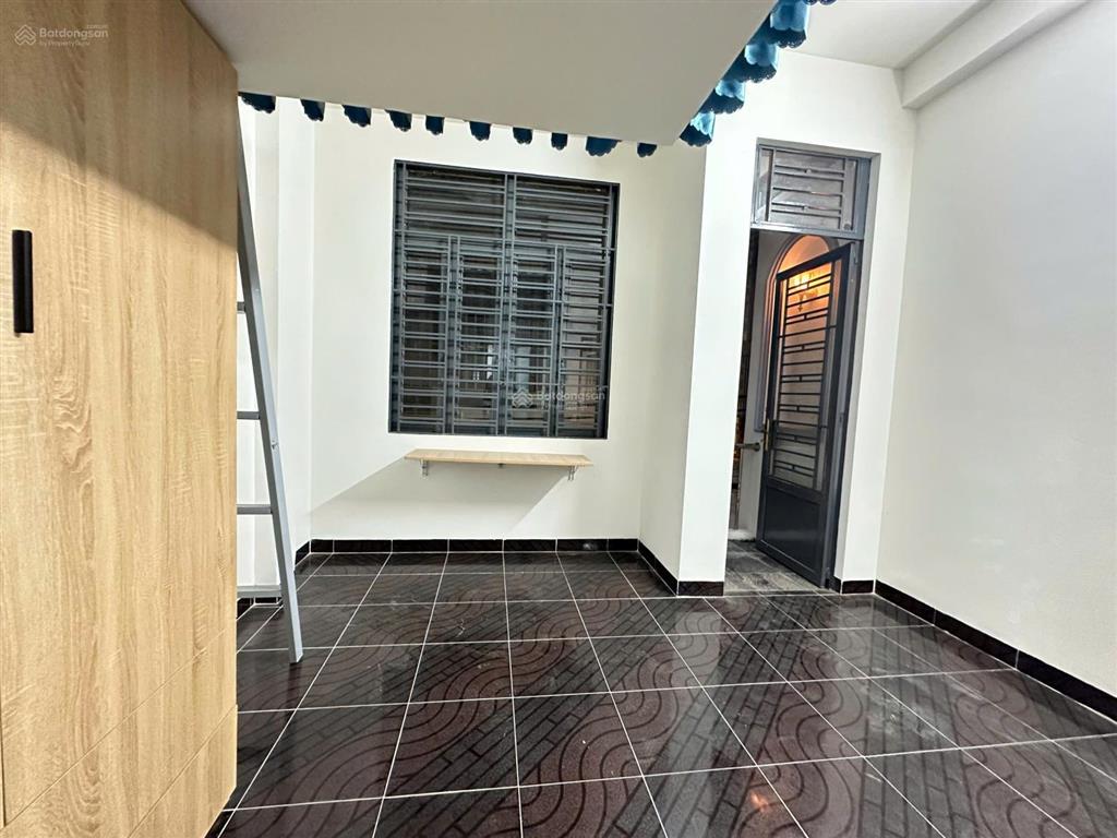 Cho thuê căn duplex mới xây full nội thất ngay trường đại học công thương
