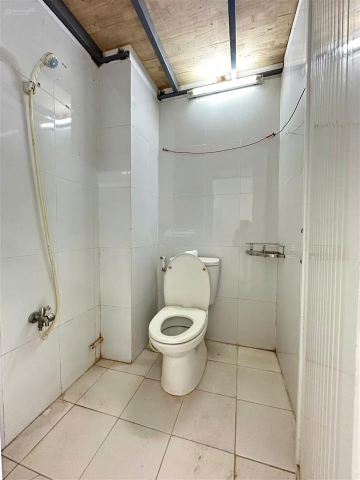 Cho thuê phòng trọ có gác, rộng 30m2 nằm ngay đường nguyễn duy trinh