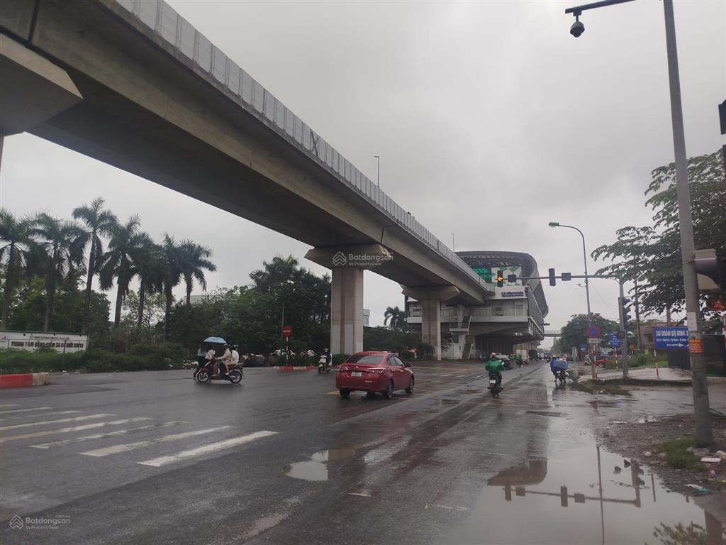 Bán lô đất khu b yên nghĩa  kinh doanh  cạnh góc  gần bên xe  sát hàng xà cừ  siêu hiếm