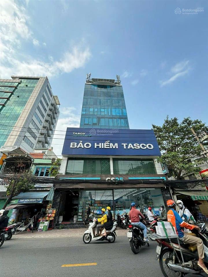 Bán tòa nhà khan hiếm siêu vị trí cmt8 quận 3 dt 12 x 26m. cn 315.9m2. hầm 10 lầu + sân thượng
