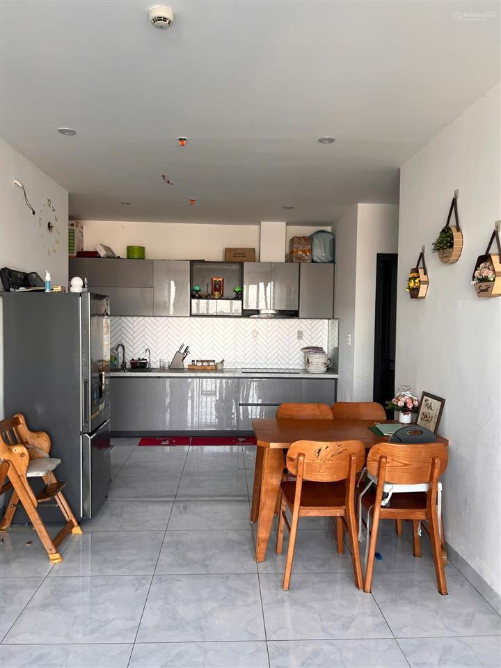 Cần bán căn góc chung cư hòa khánh tòa b3 3 phòng ngủ,giá 1,95 tỷ