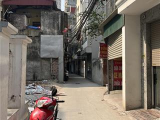 Bán nhà đ.hồ tùng mậu 39mx5t gần ga, 60m ra ô tô tránh, 2 thoáng trước sau, chủ kỹ sư tự xây, 6.8tỷ