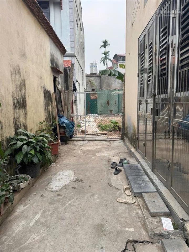Bán lô đất tổ 1 tình quang 118m2 33 tr/m2 giá cực rẻ sổ đẹp pháp ly sạch giang biên