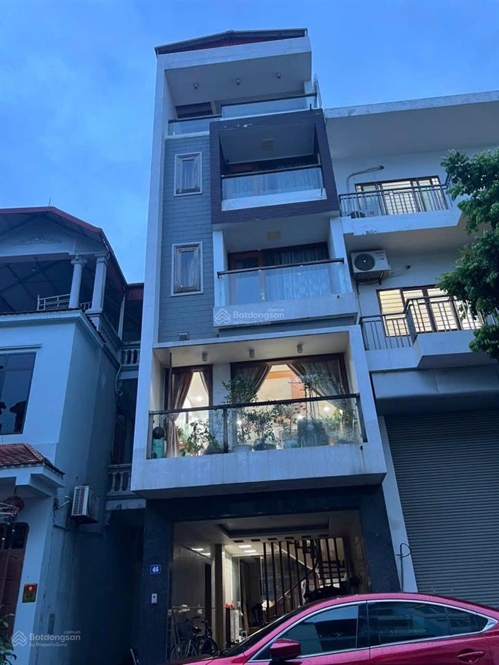 Siêu phẩm nhà đẹp giang biên ô tô tránh 5 tầng hiện đại 8,9 tỷ