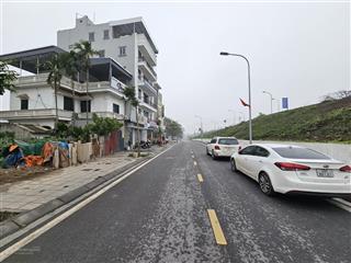 Đất mặt đường 10m vỉa hè trung tâm giang biên dt 93.37m2 giá 14,8 tỷ vỉa hè kinh doanh