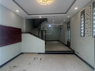 Bán nhà mặt phố hồng tiến 50m mt 4,5m lô góc 5 tầng kinh doanh sổ đỏ sẵn sang giao dịch 22,8 tỷ
