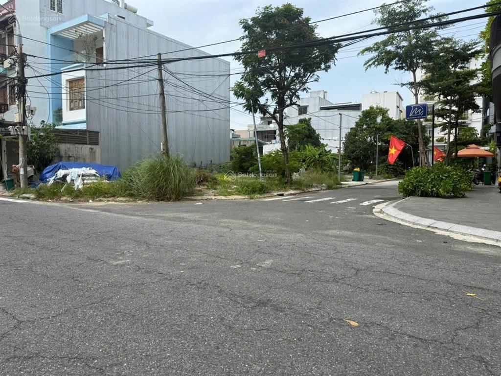 Bán lô góc 2 mặt tiền đường phạm vấn và lê lâm, sơn trà