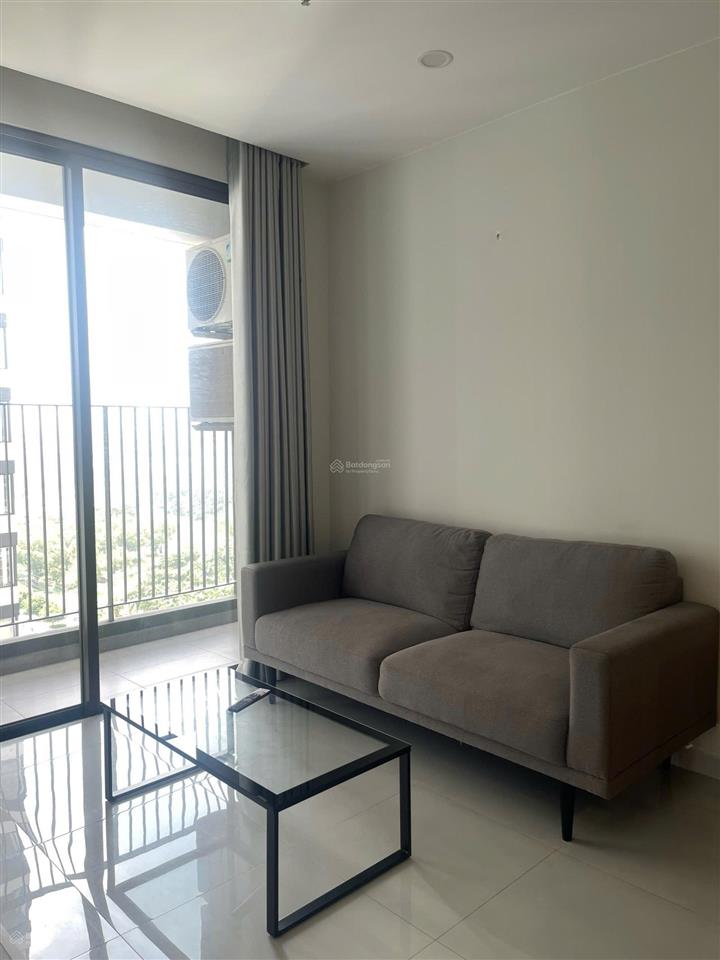 Lỗ hơn 300 triệu, cần bán căn 2pn full nội thất chỉ 2,5 tỷ tại chung cư lê phong. trần hàn vũ