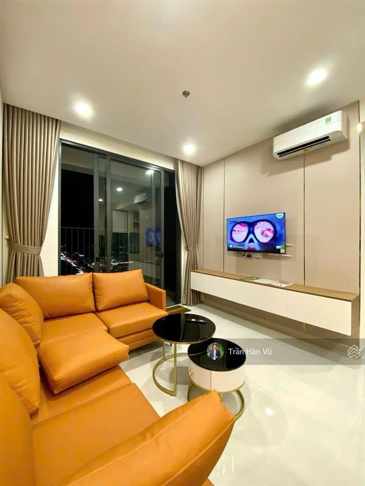 Giảm hơn 400triệu, chính chủ bán căn 1 phòng ngủ full nội thất siêu đẹp cạnh aeon mall cc lê phong