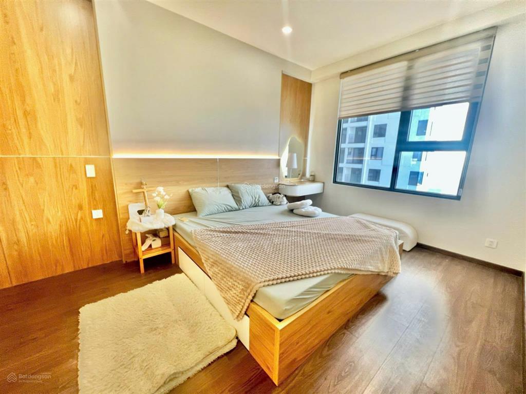 Chủ bán nhanh căn hộ 1 phòng ngủ full nội thất chỉ 2,35 tỷ cc the emerald golf view  trần hàn vũ