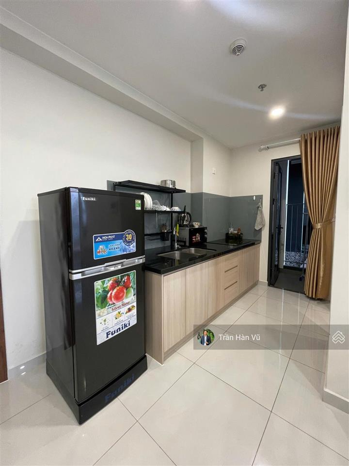Cho thuê căn hộ 1 phòng ngủ view golf siêu đẹp chỉ 7tr/th chung cư cao cấp lê phong,  trần hàn vũ