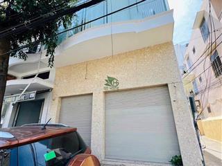 Cho thuê nhà ở kinh doanh 2 mặt tiền đường lớn khu phước hoà giá 32 triệu/tháng