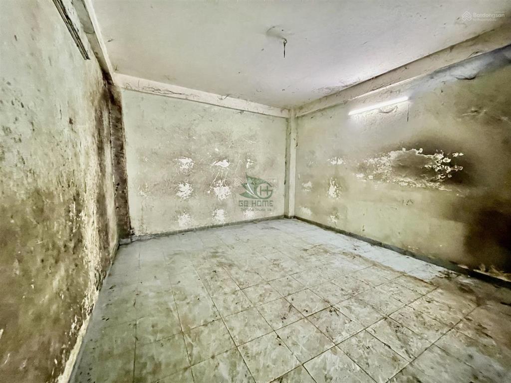 Cho thuê 2 mặt bằng ngang 15m mặt đường thích quảng đức khu phước hải giá 65 triệu/tháng