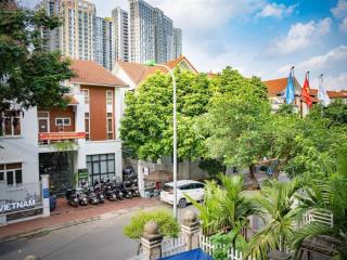 Chủ cần bán gấp  biệt thự mỗ lao hàng thô khách về tự hoàn thiện