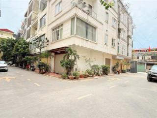 Siêu hiếm nhà liền kề kđt mỗ lao  thanh bình  vỉa hè  ô tô tránh  nhà đẹp ở ngay  vị trí đẹp