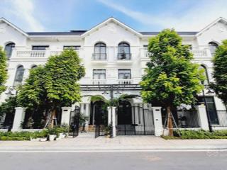 Liền kề 88.8m2 hoàn thiện full đồ giá 20.5 tỷ gần hồ