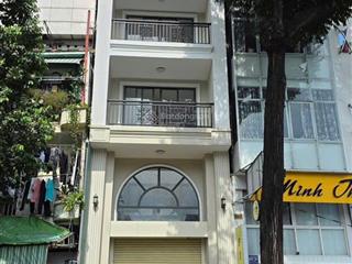 Nhà quận 3 6 tầng tháng máy ngay lê văn sỹ phường 13  4.7x17 chỉ 31 tỉ tl