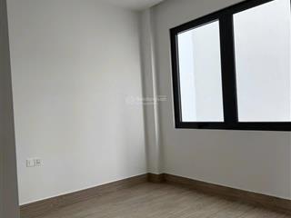 Nhà đẹp mới tinh nằm ngay sát chợ thủ đức, 3 tầng hxh thông mà giá chỉ 7 tỷ, cực ngon ạ