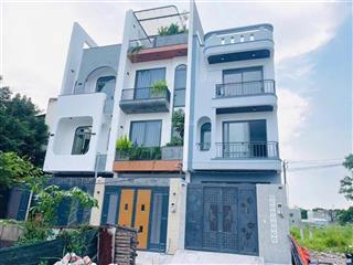 Nhà đẹp hẻm đường 24 linh đông , 3 tầng hiện đại ,giá chỉ 7 tỷ hơn