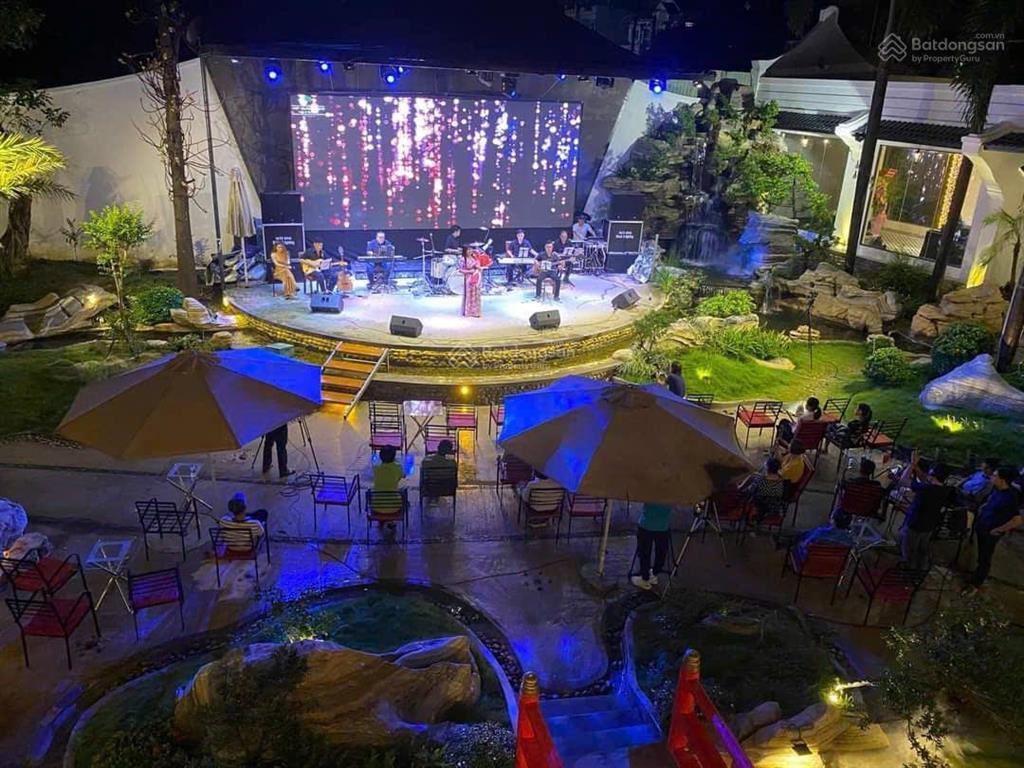 Bán nhà hàng mặt tiền dương quảng hàm, 5524m2, 3 tầng, đường 20m, thu nhập hơn 1 tỷ/ tháng