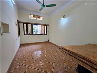 Nhà rẻ mai động  ngõ rộng, thoáng  ô tô đỗ cửa, giá chỉ 1,85 tỷ